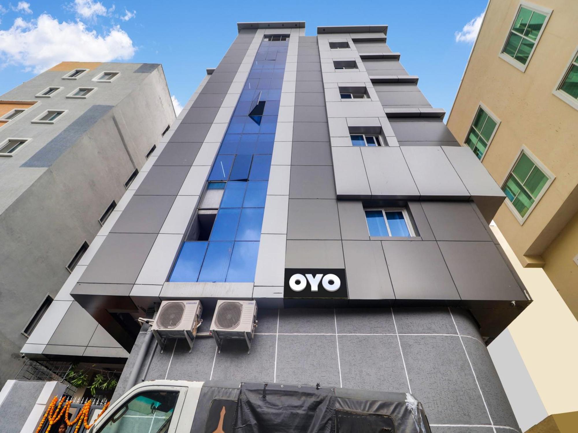 Hotel O Red Stone Hotels Haydarabad Dış mekan fotoğraf
