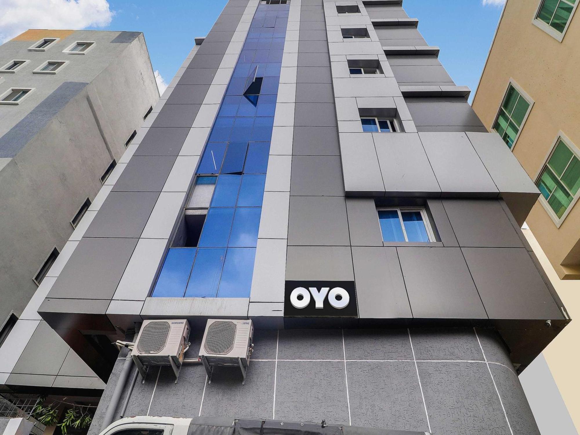Hotel O Red Stone Hotels Haydarabad Dış mekan fotoğraf